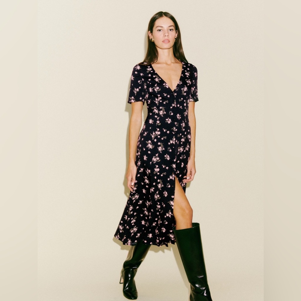 [EUC] REFORMATION Locklin Midi Dress in Black and White Floral. Size 6
